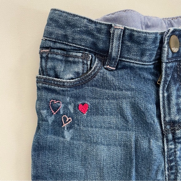 Gap Baby Girls Skinny Jeans Embroidered Hearts Size 2 - Picture 2 of 6